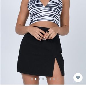 NWT Princess Polly Black mini